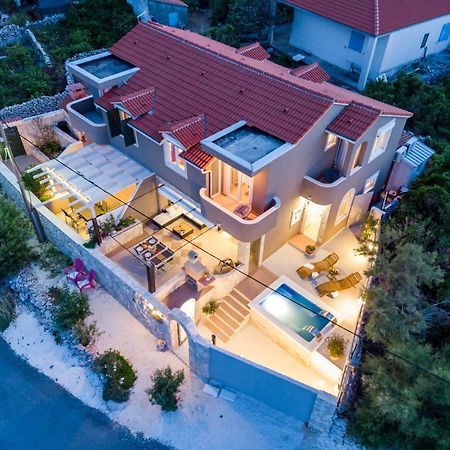 Villa Insula Ventum โตรกีร์ ภายนอก รูปภาพ